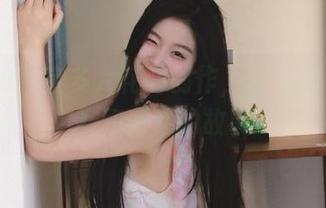 逐月Su与宝多六花的创作，深入观看这组写真背后的故事