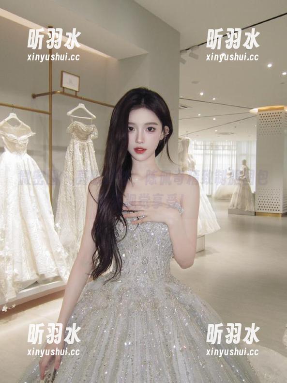 微密圈 - 亮眼时刻，陈佩奇精致制服图包带来视觉享受！