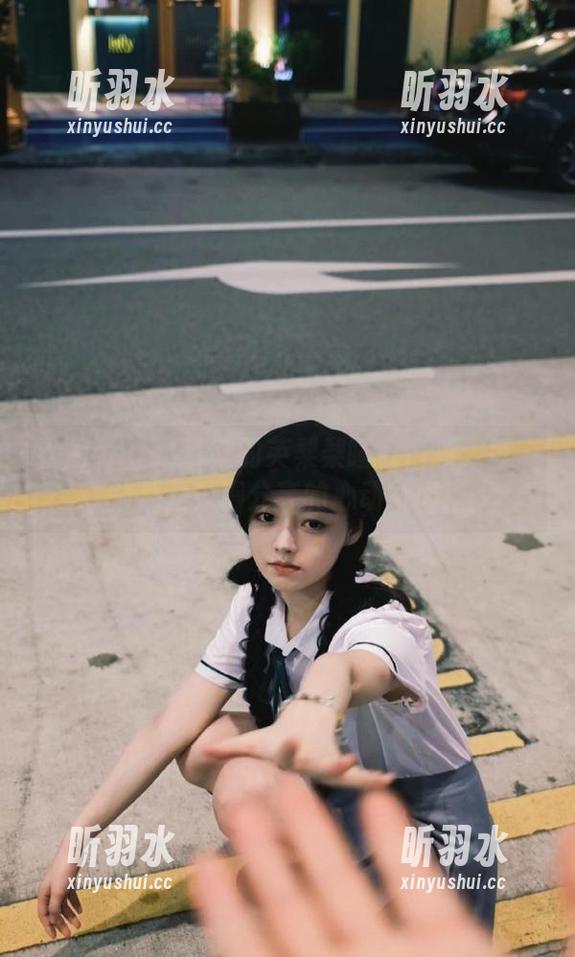 霜月shimo带来的英梨梨睡衣合集：每一帧都是值得分享的心动瞬间！