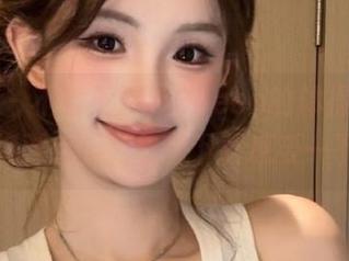 青豆客 - 不看王婉悠Queen的体操服套图，绝对后悔！快来下载感受一下！