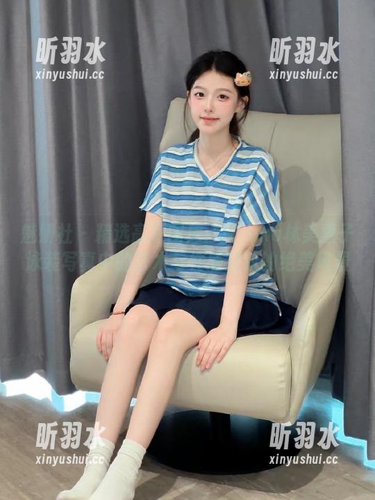 魅妍社 - 精选高清图库：Mieko林美惠子泳装写真中的艺术与性感交织的绝美风景