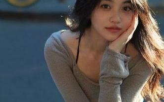 魅妍社 - 发现隐藏在网盘里的陈雅漫VICKY水手服写真，绝美瞬间不容错过