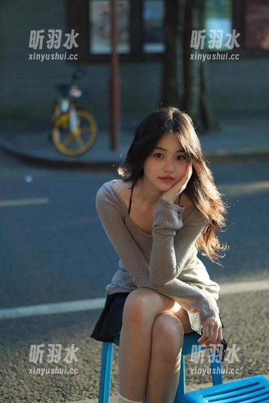 魅妍社 - 发现隐藏在网盘里的陈雅漫VICKY水手服写真，绝美瞬间不容错过